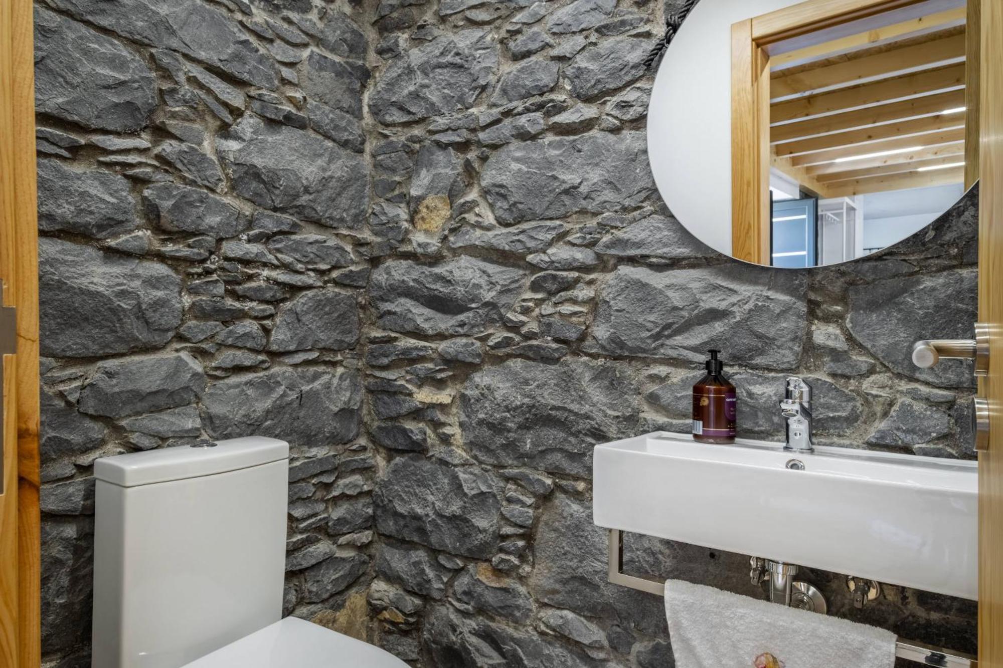 Mountain Retreat By Madeira Sun Travel Villa Porto Moniz Eksteriør billede