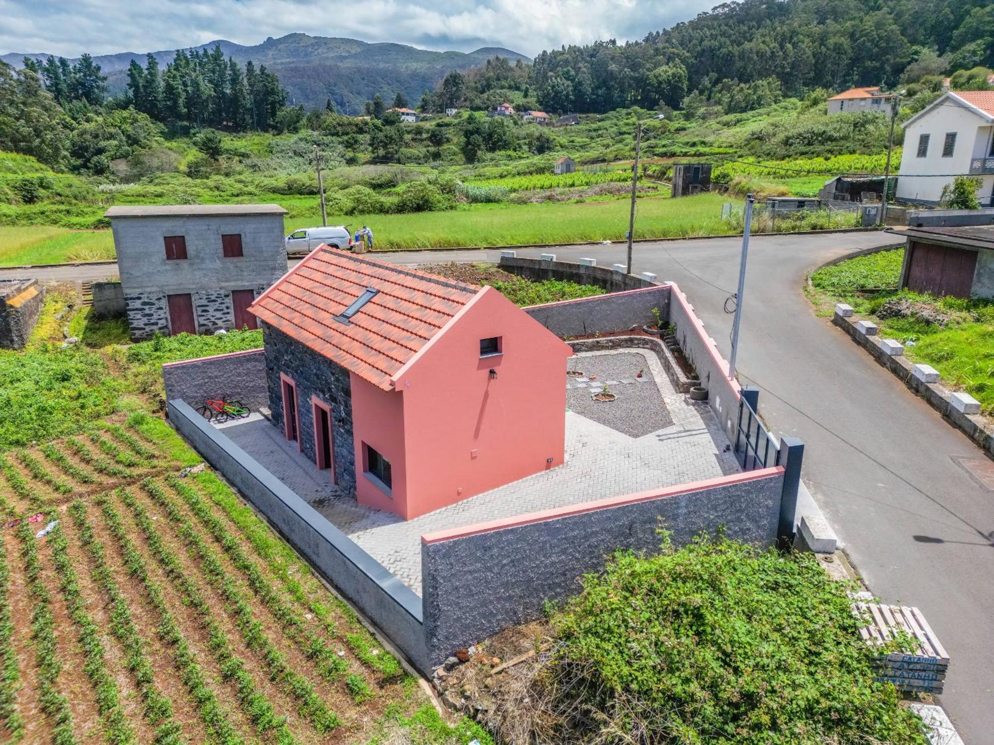 Mountain Retreat By Madeira Sun Travel Villa Porto Moniz Eksteriør billede